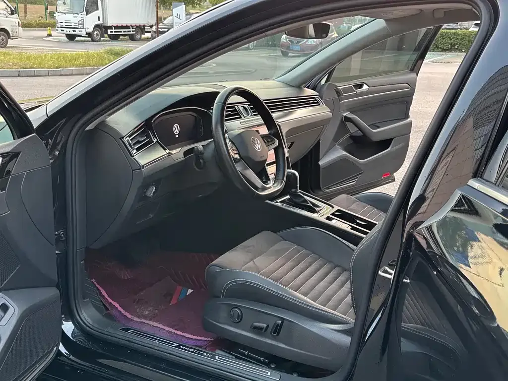 Volkswagen Magotan 2022 из CN, фото 5