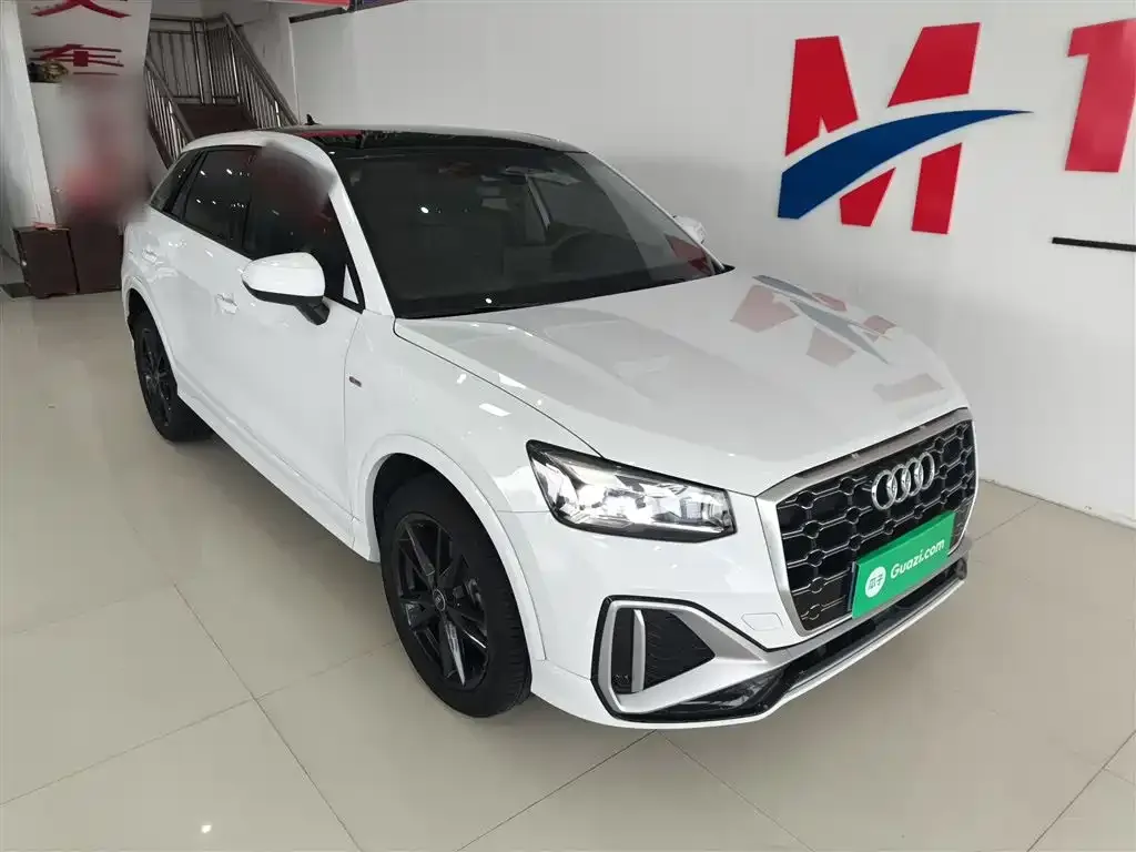 Audi Q2L 2023 из CN, фото 4