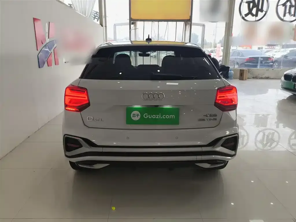 Audi Q2L 2023 из CN, фото 6