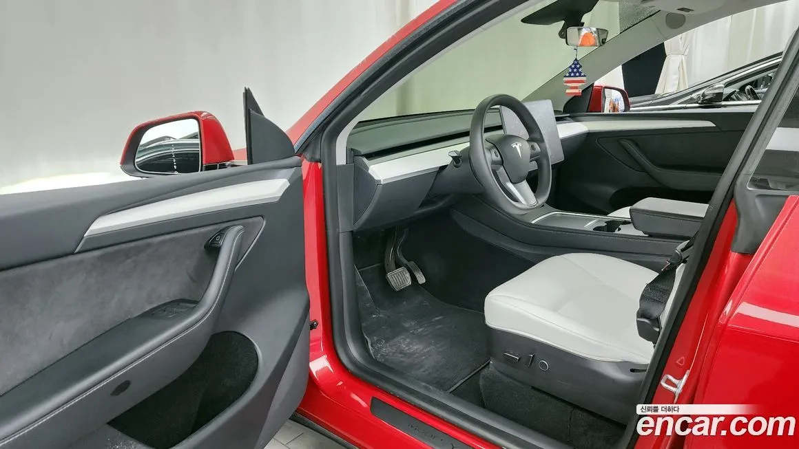 Tesla Model Y 2023 из KR, фото 10