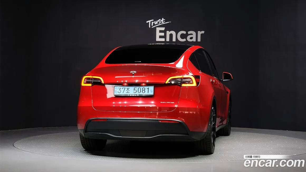 Tesla Model Y 2023 из KR, фото 4