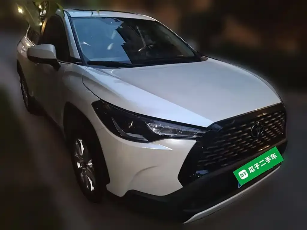 Toyota Corolla Cross 2023 из CN, фото 8
