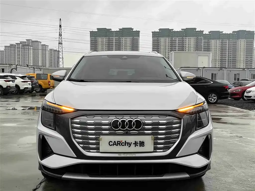 Audi Q5 e-tron 2023 из CN, фото 2