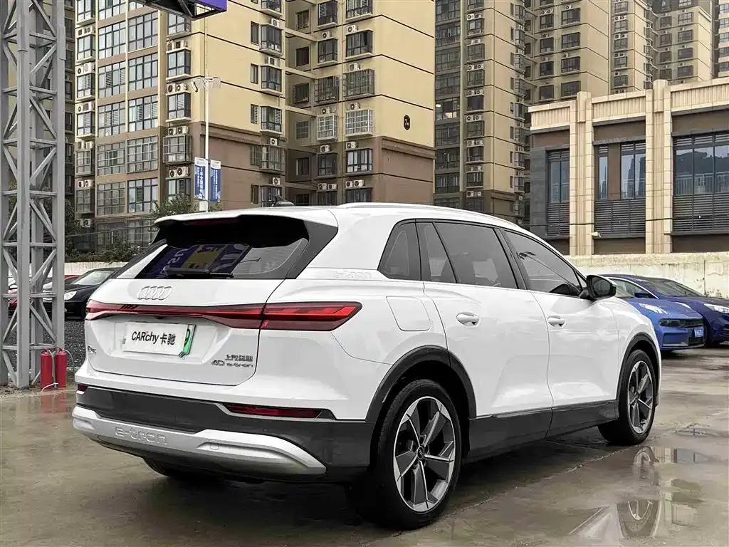 Audi Q5 e-tron 2023 из CN, фото 6