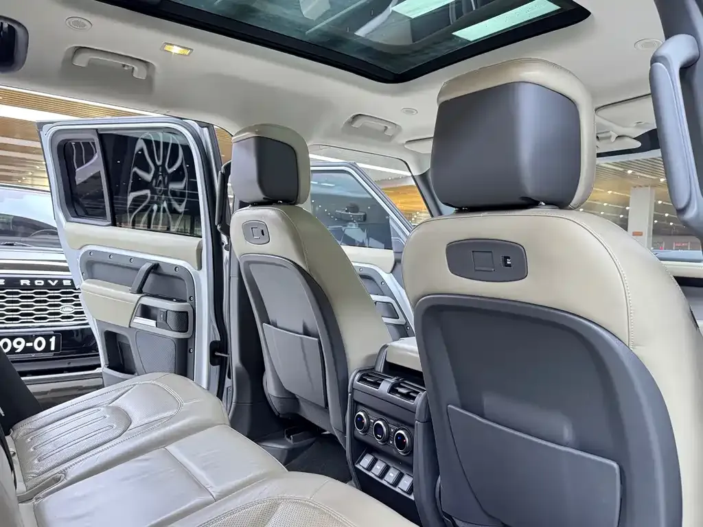 Land Rover Defender 2021 из CN, фото 10