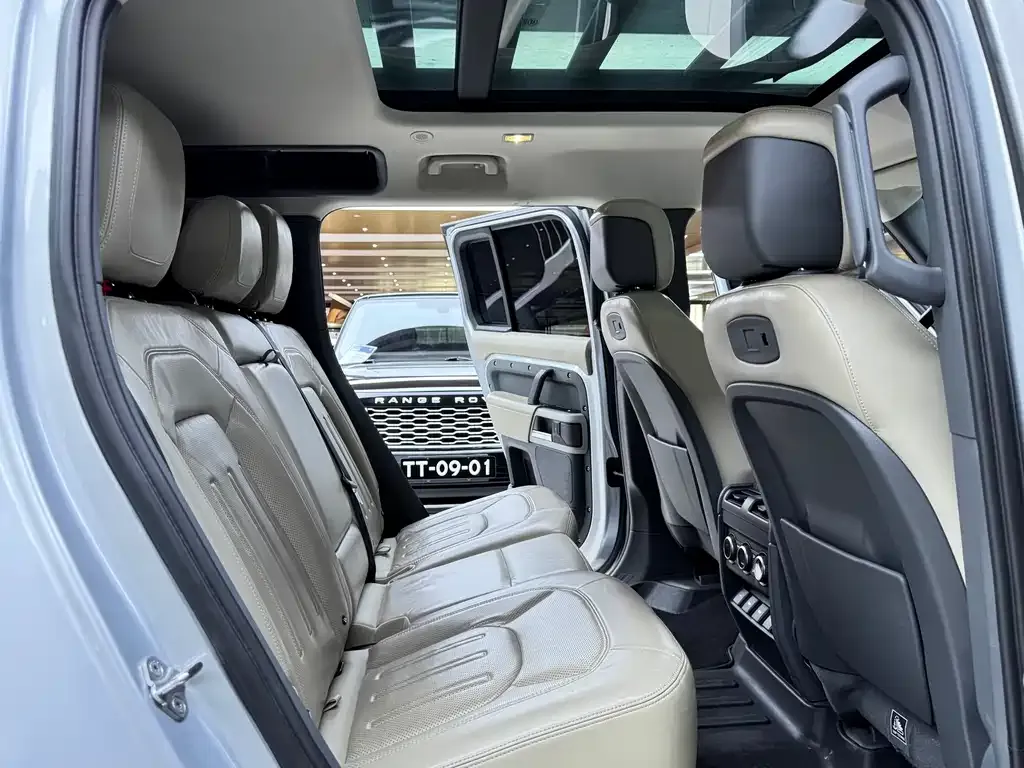 Land Rover Defender 2021 из CN, фото 9