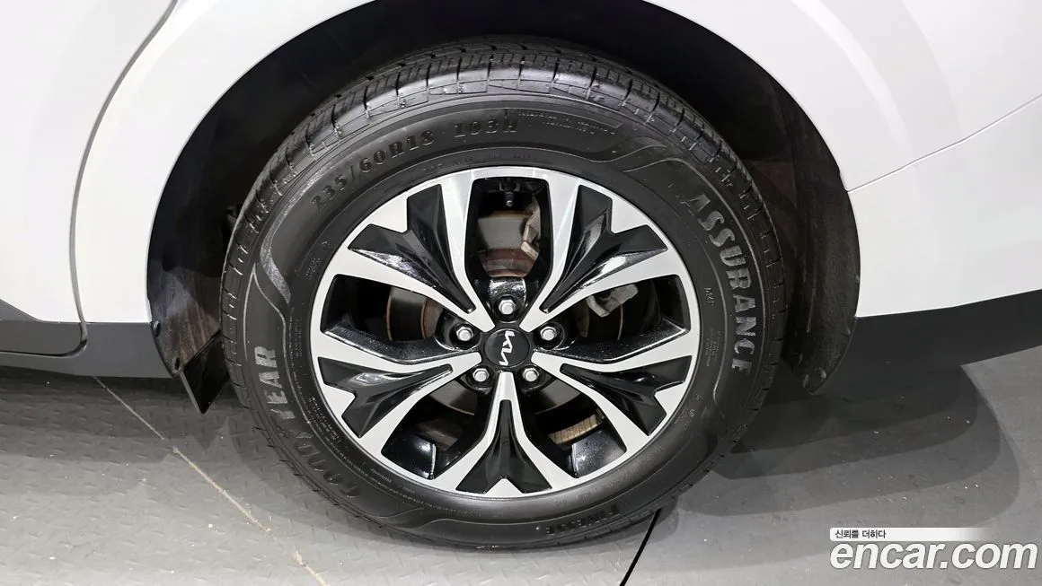 Kia Carnival 2023 из KR, фото 5
