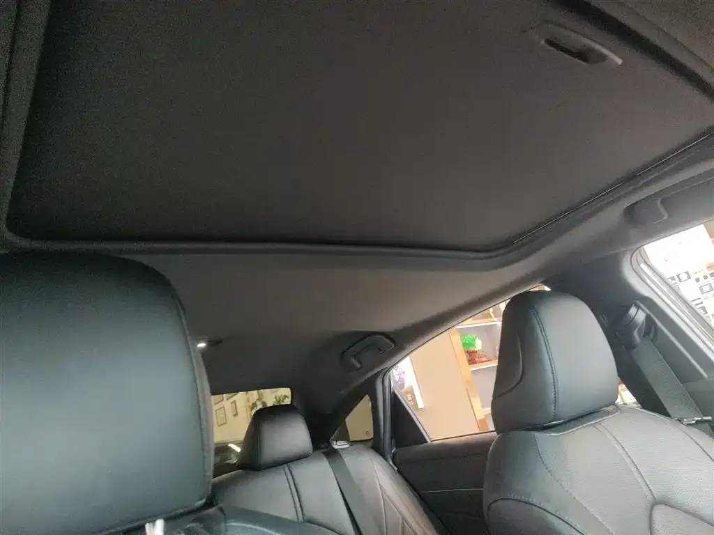 Toyota Avalon 2021 из CN, фото 2
