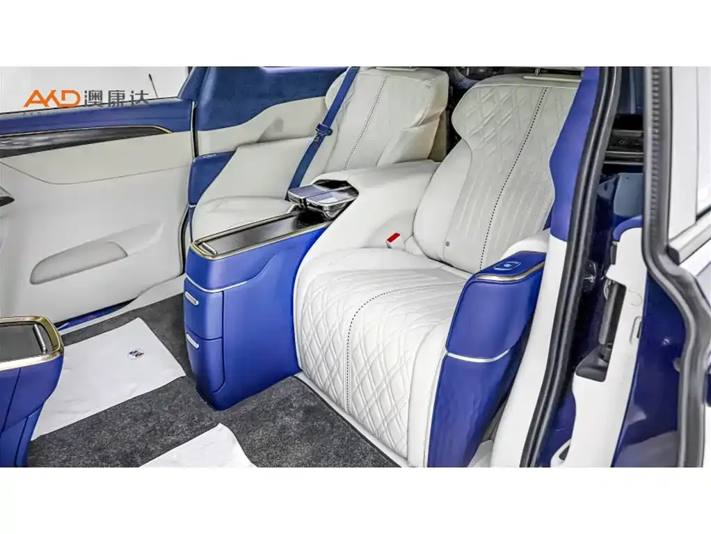 Buick GL8 2021 из CN, фото 7