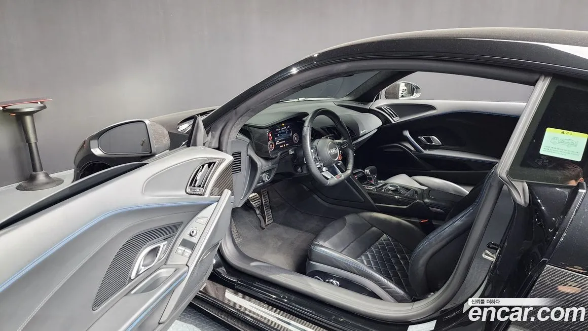 Audi R8 2021 из KR, фото 10
