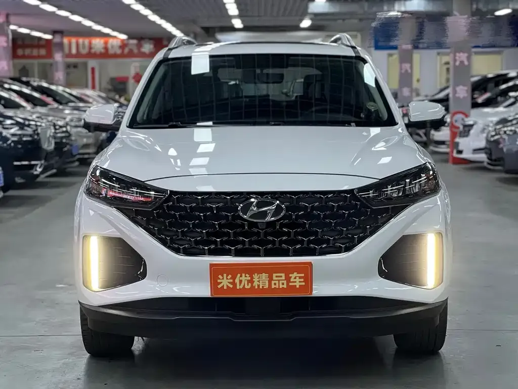 Hyundai ix35 — фото 2