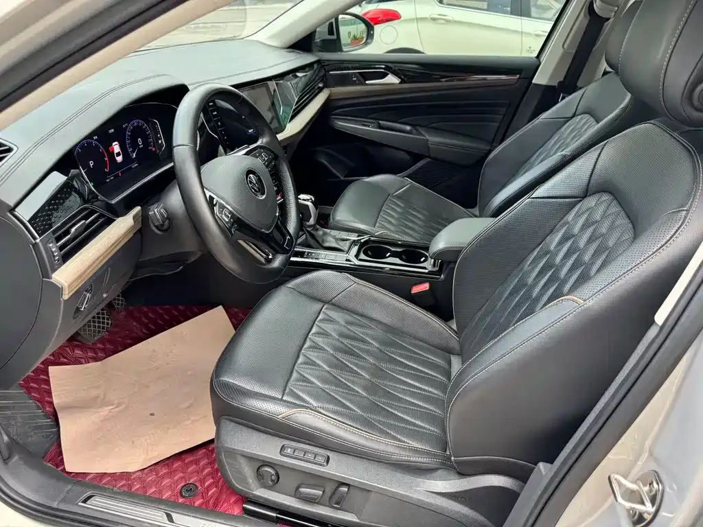 Volkswagen Passat 2021 из CN, фото 4