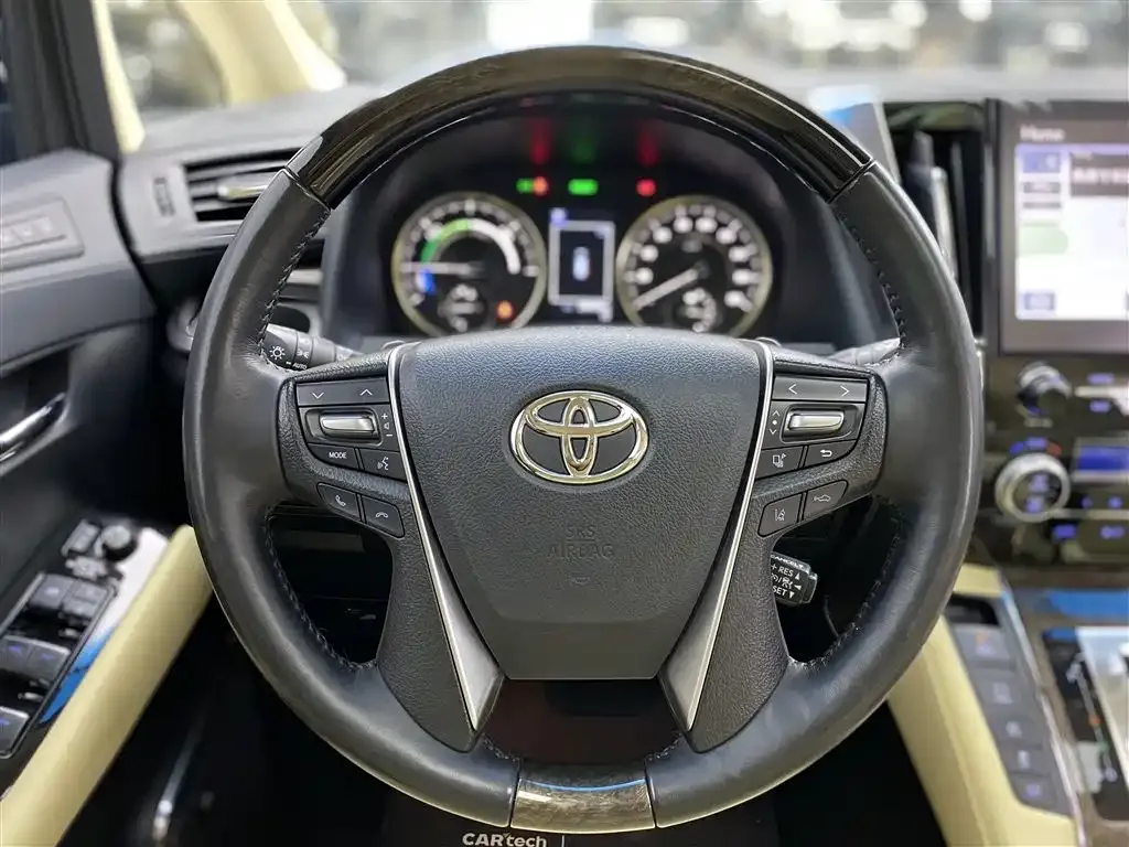Toyota Vellfire 2023 из CN, фото 10