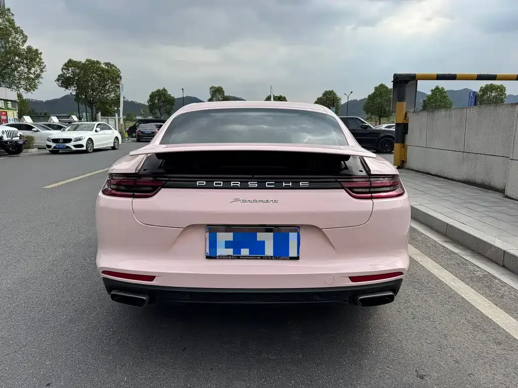 Porsche Panamera 2021 из CN, фото 4