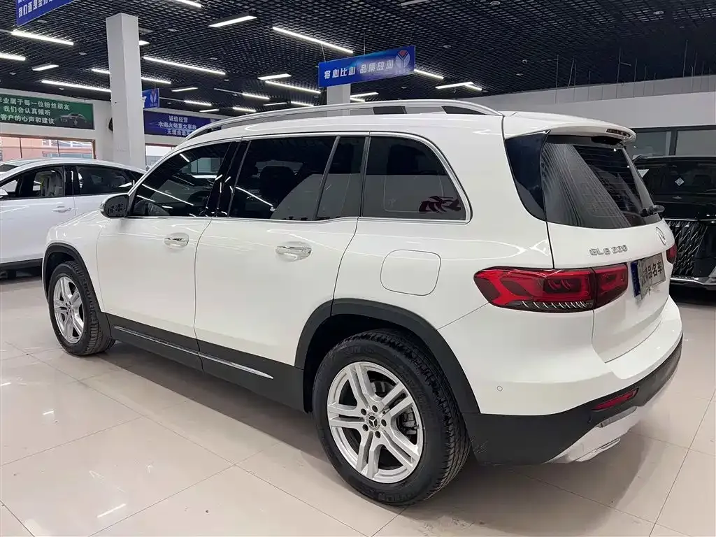Mercedes-Benz GLB 2023 из CN, фото 4