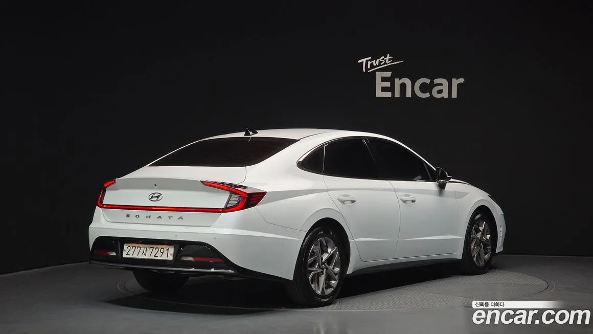 Hyundai Sonata 2022 из KR, фото 2