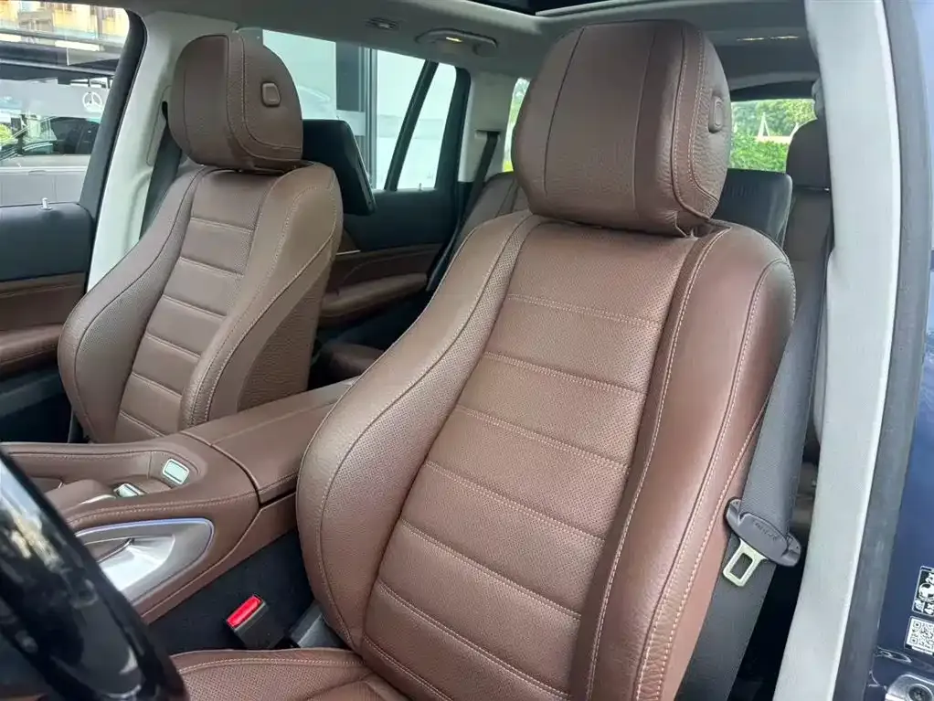 Mercedes-Benz GLS 2023 из CN, фото 7