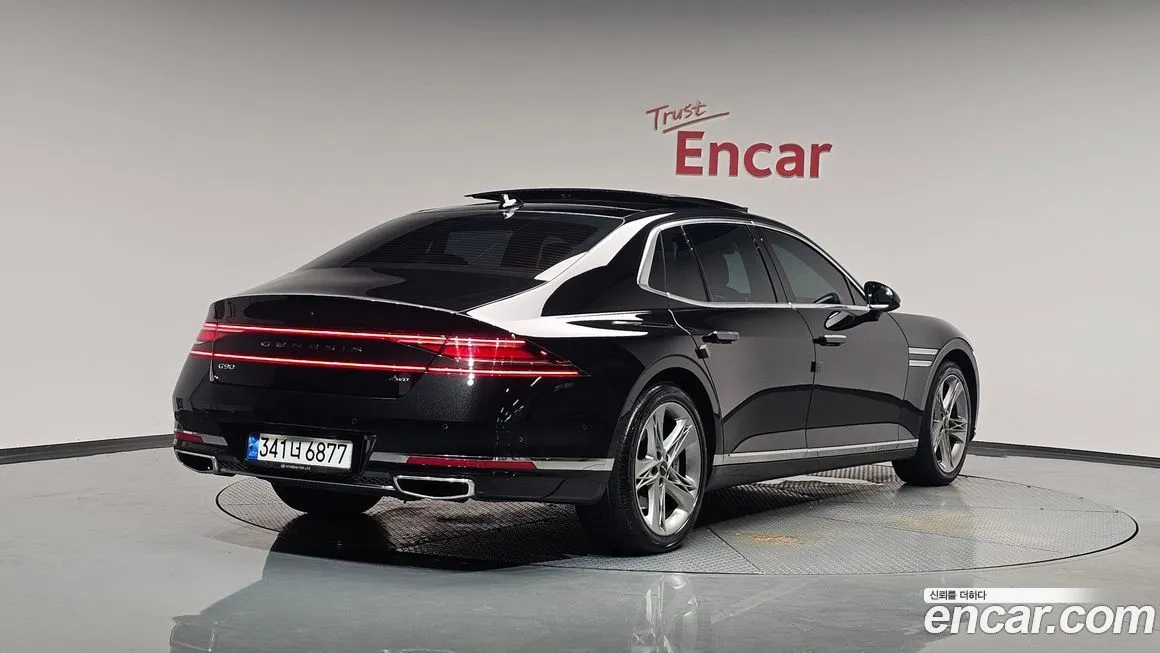 Genesis G90 2022 из KR, фото 2