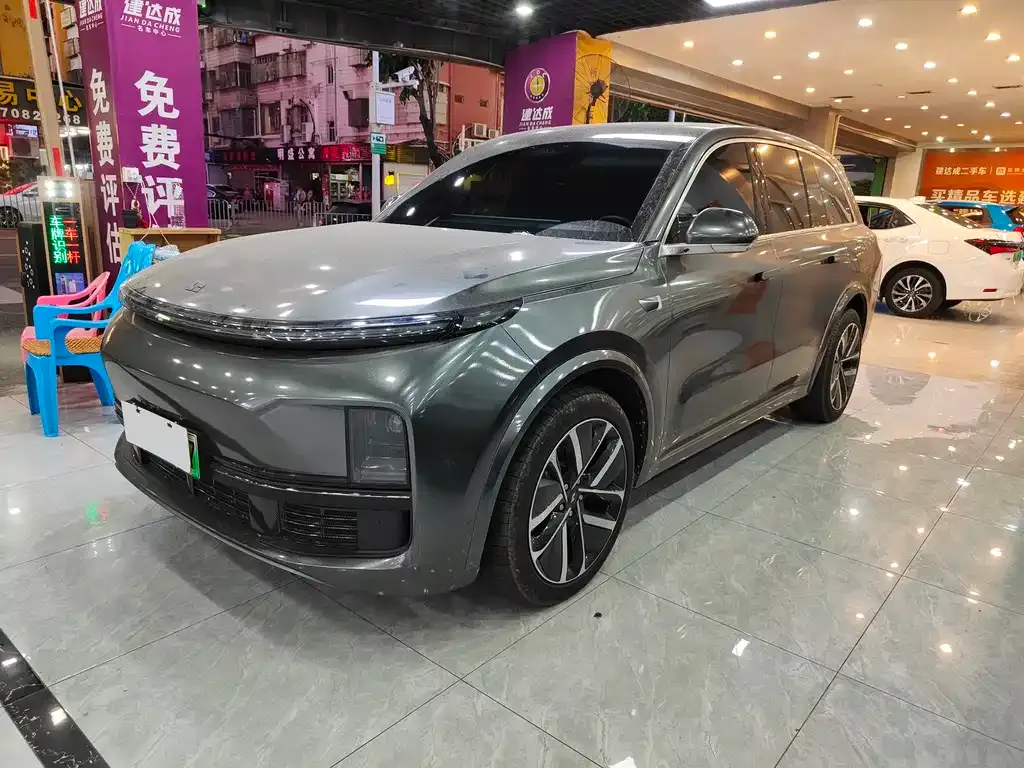 Li Auto L8 2023 из CN, фото 1