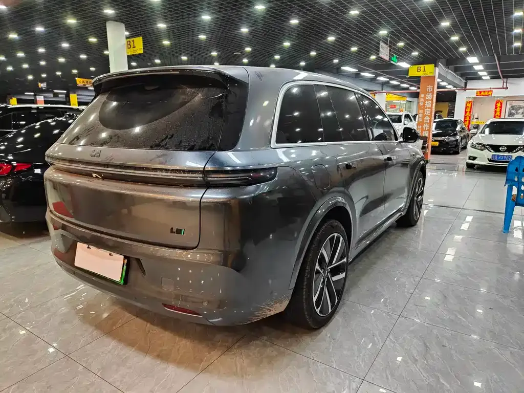 Li Auto L8 2023 из CN, фото 3