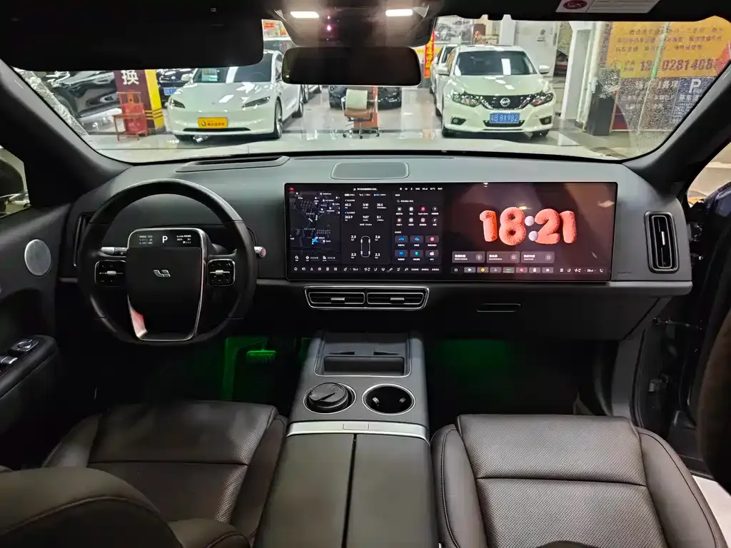 Li Auto L8 2023 из CN, фото 6