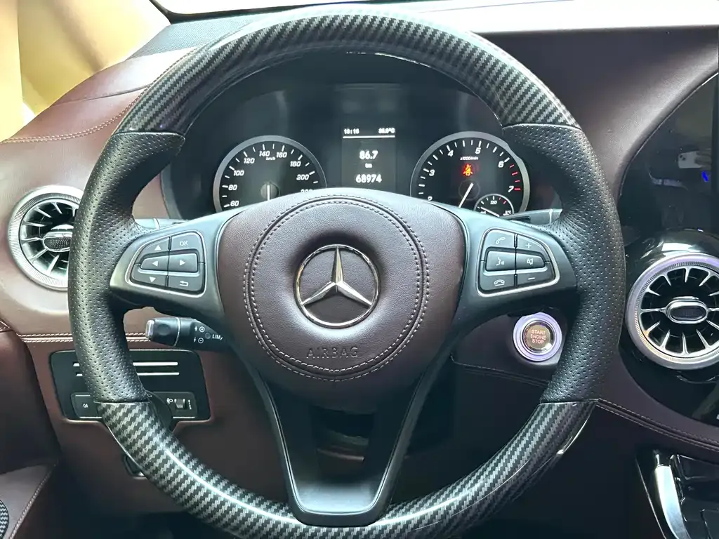 Mercedes-Benz Vito 2023 из CN, фото 7