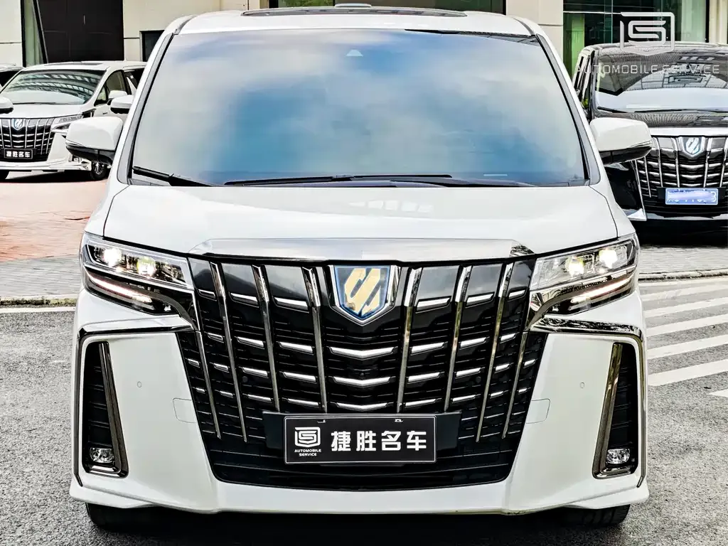 Toyota Alphard 2023 из CN, фото 2