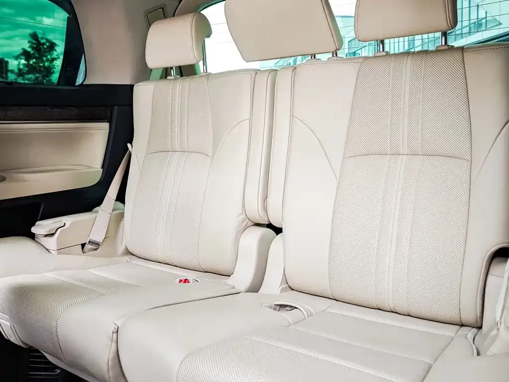 Toyota Alphard 2023 из CN, фото 8