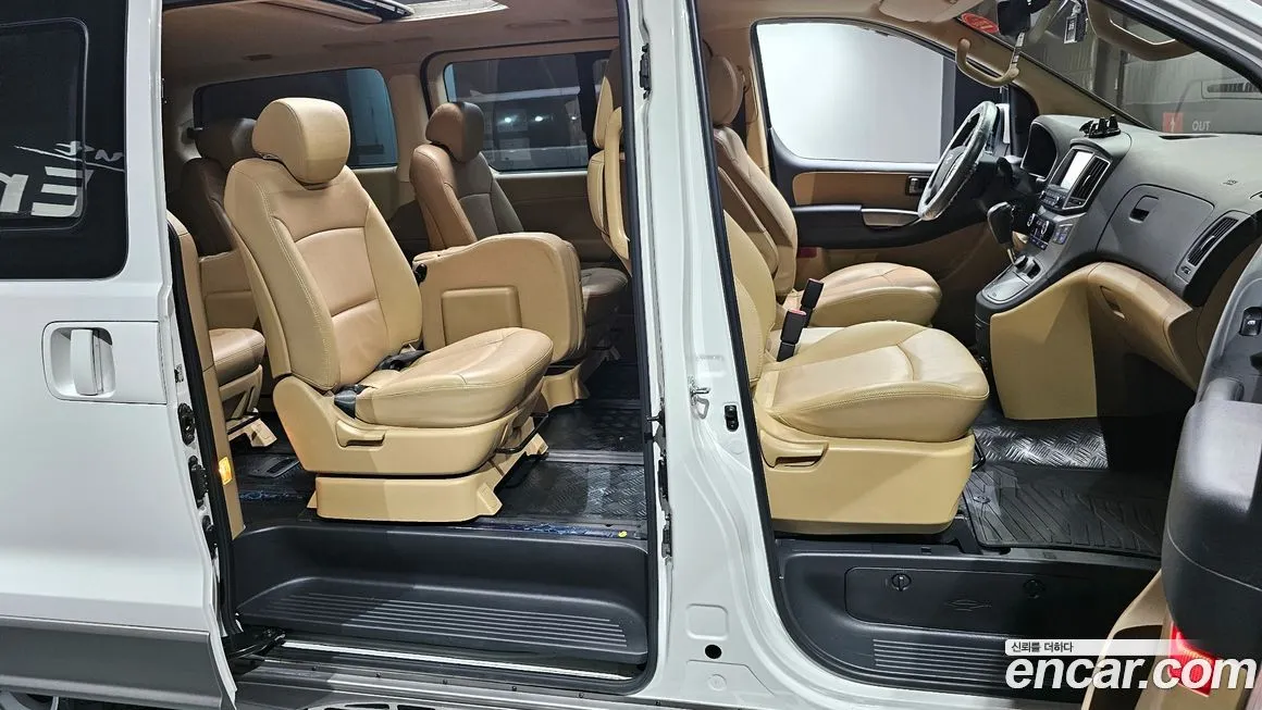 Hyundai Starex 2021 из KR, фото 10