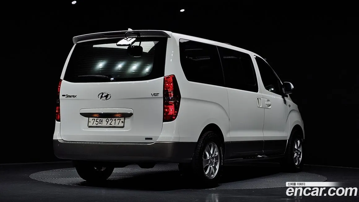 Hyundai Starex 2021 из KR, фото 2