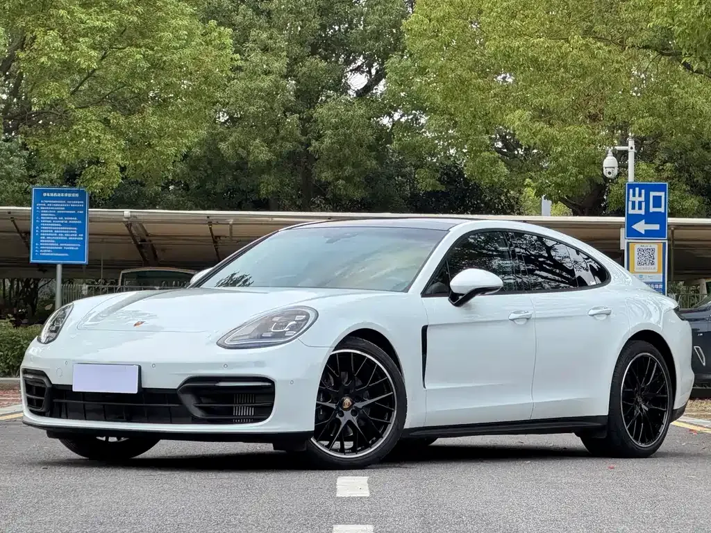 Porsche Panamera 2021 из CN, фото 1