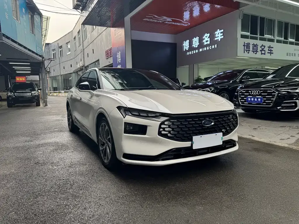 Ford Mondeo 2023 из CN, фото 3