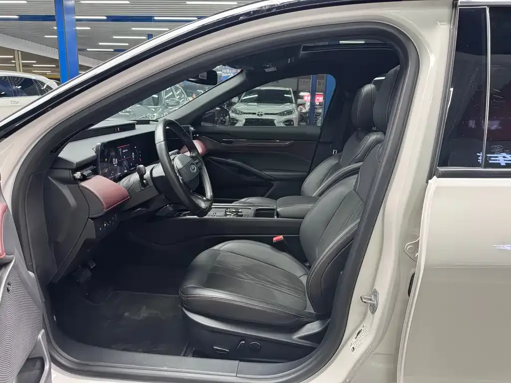 Ford Mondeo 2023 из CN, фото 6