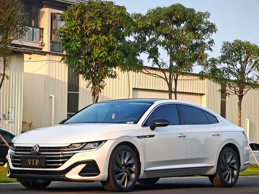 Volkswagen CC 2021 из CN, фото 1
