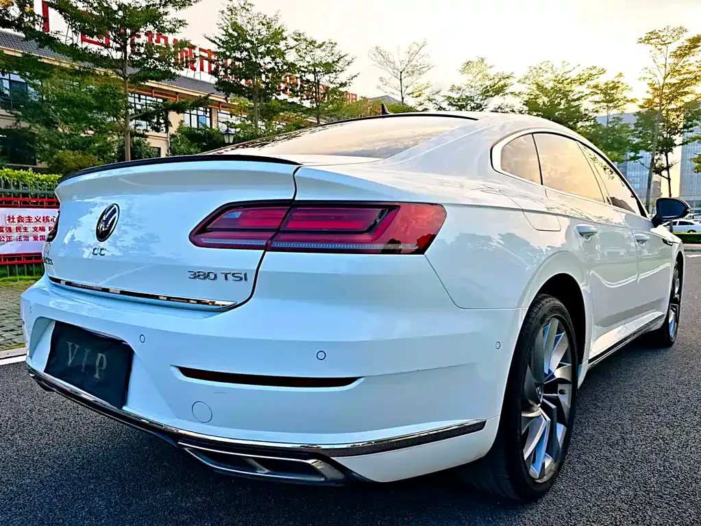 Volkswagen CC 2021 из CN, фото 10