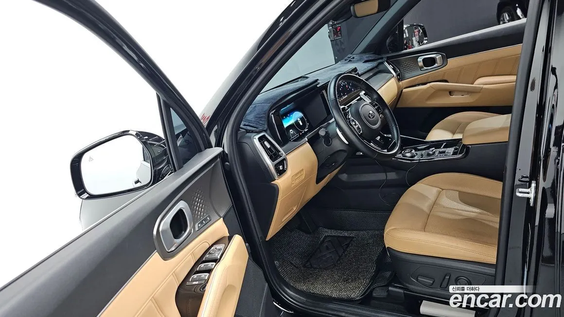 Kia Sorento — фото 10