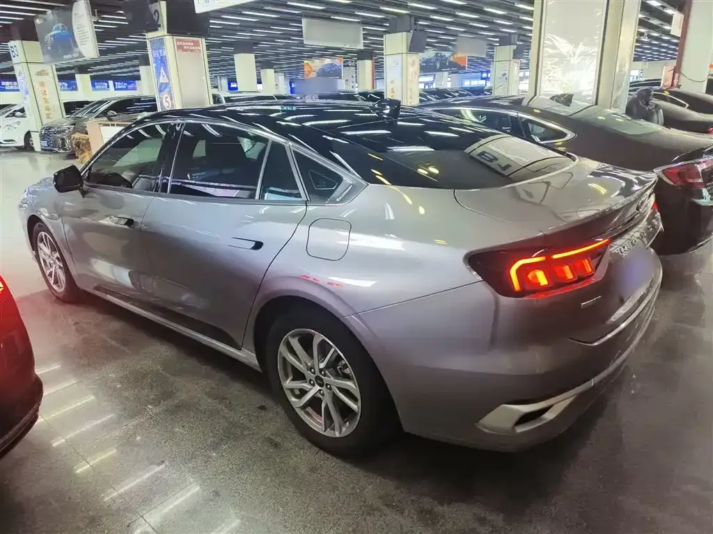 Ford Mondeo 2023 из CN, фото 5
