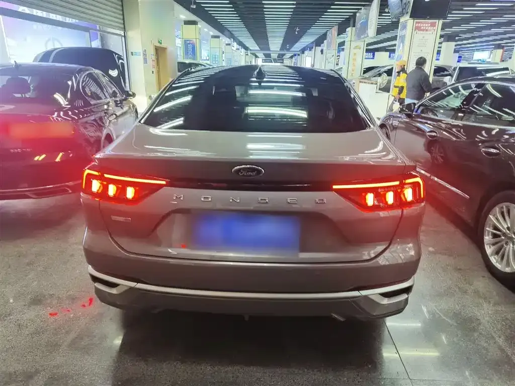 Ford Mondeo 2023 из CN, фото 6