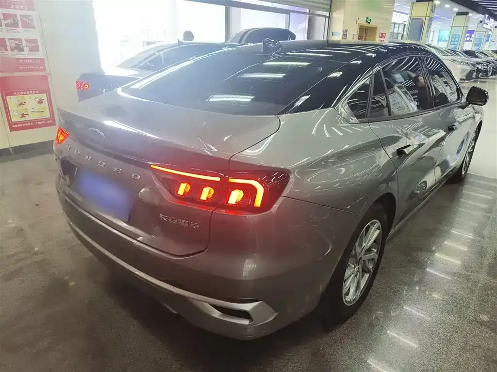 Ford Mondeo 2023 из CN, фото 7