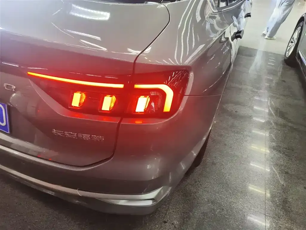 Ford Mondeo 2023 из CN, фото 8