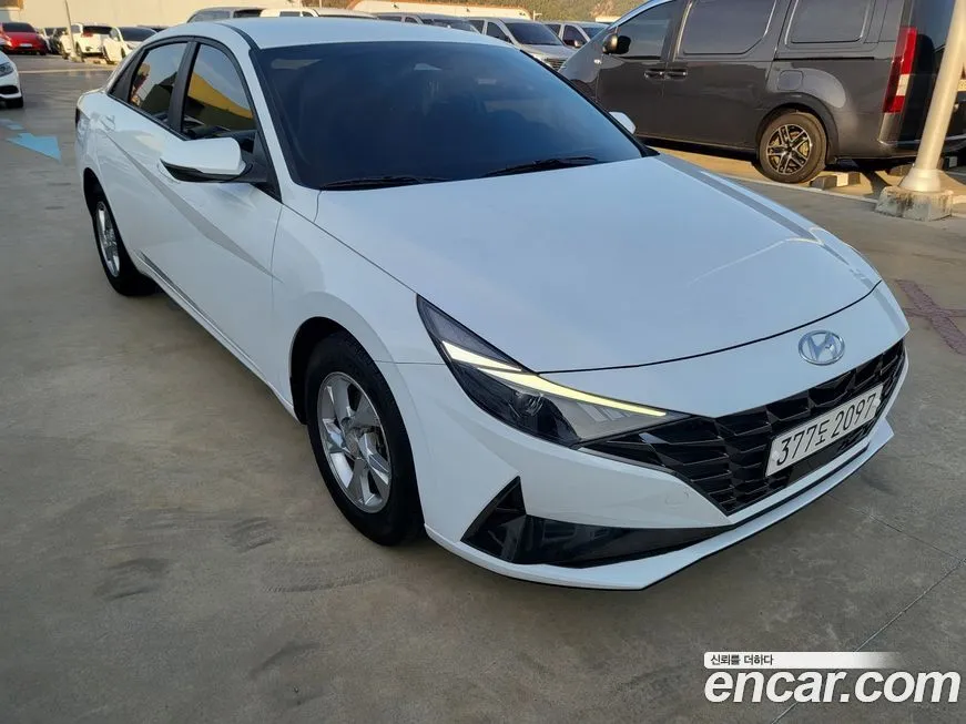 Hyundai AVANTE 2022 из KR, фото 3