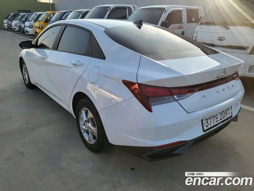 Hyundai AVANTE 2022 из KR, фото 5