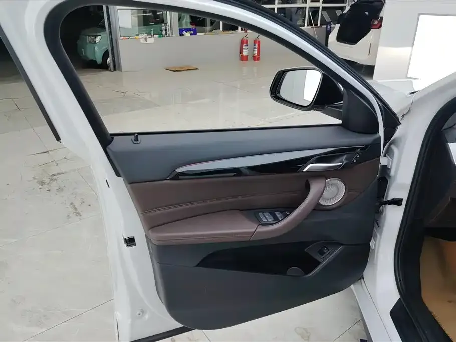 BMW X2 2022 из CN, фото 7