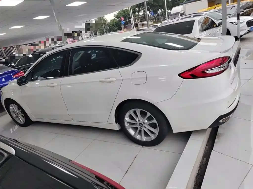 Ford Mondeo 2021 из CN, фото 5
