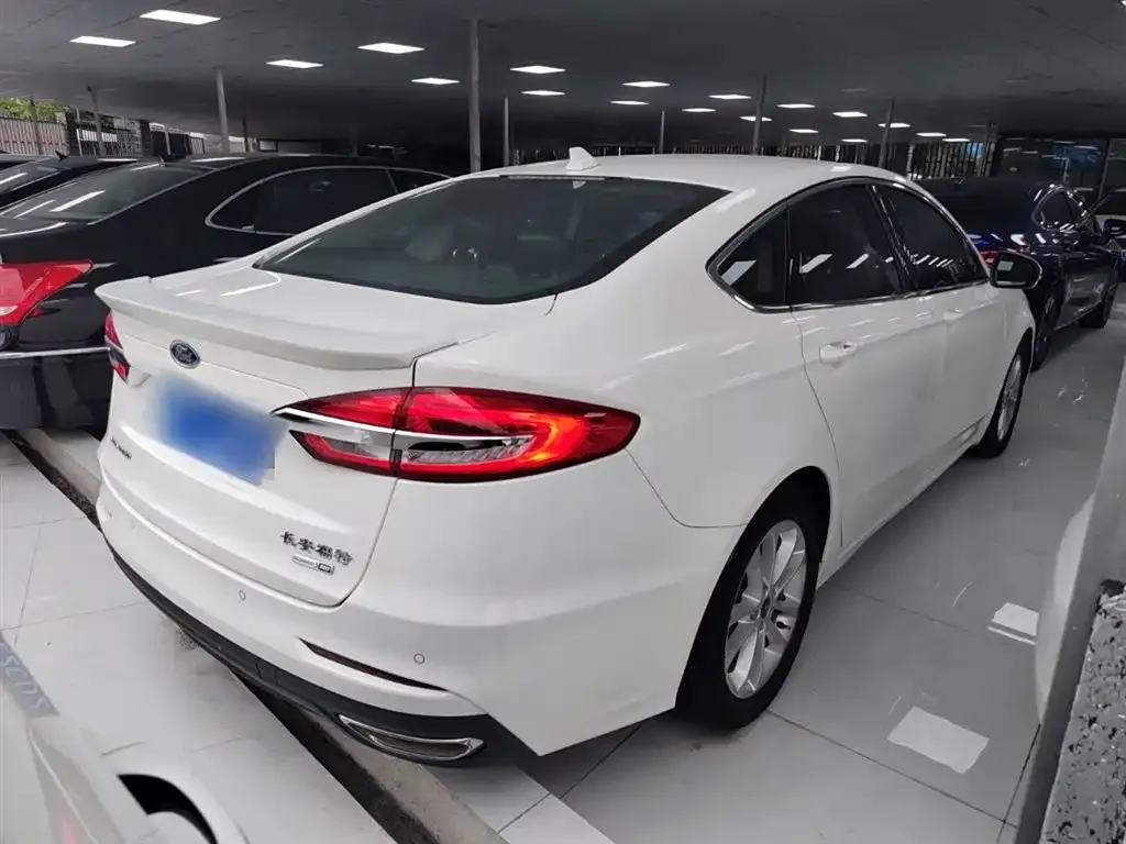 Ford Mondeo 2021 из CN, фото 7