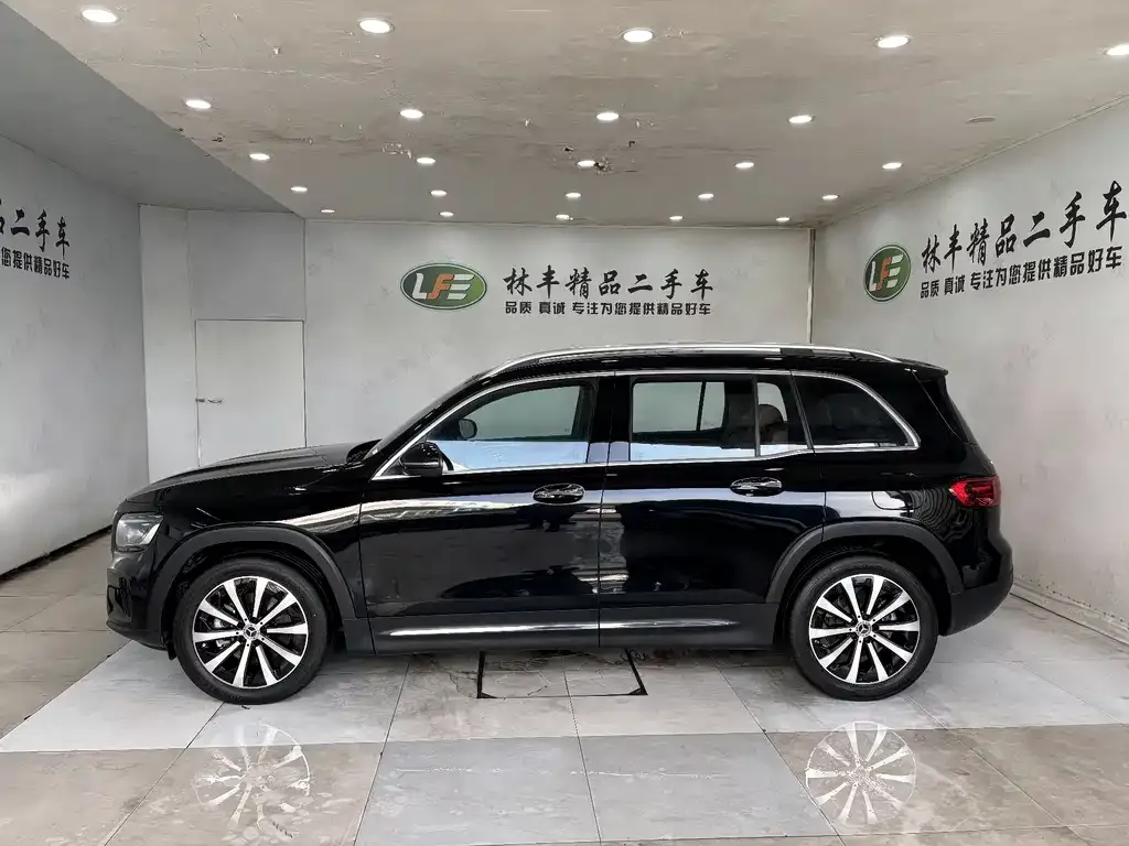 Mercedes-Benz GLB 2023 из CN, фото 5