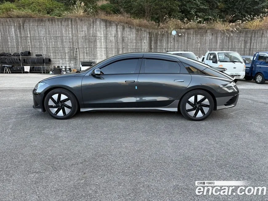 Hyundai Ioniq6 — фото 10