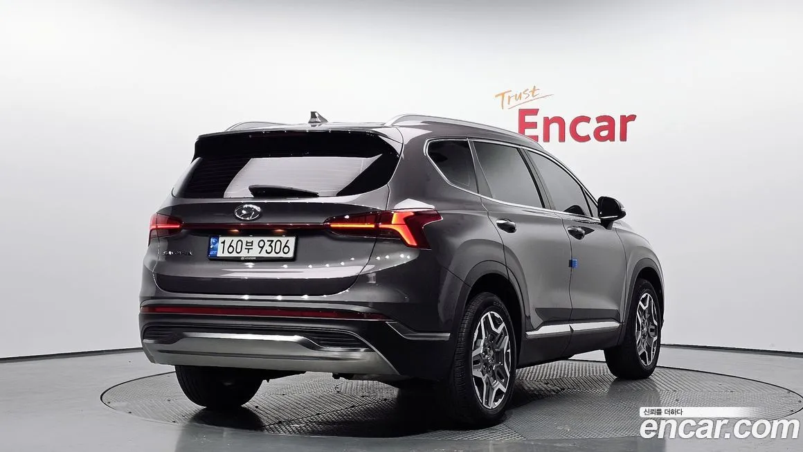 Hyundai Santafe — фото 2