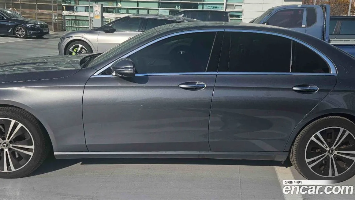 Mercedes-Benz E-Class 2021 из KR, фото 3