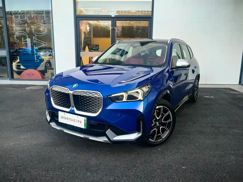 BMW iX1 2024 из CN, фото 1